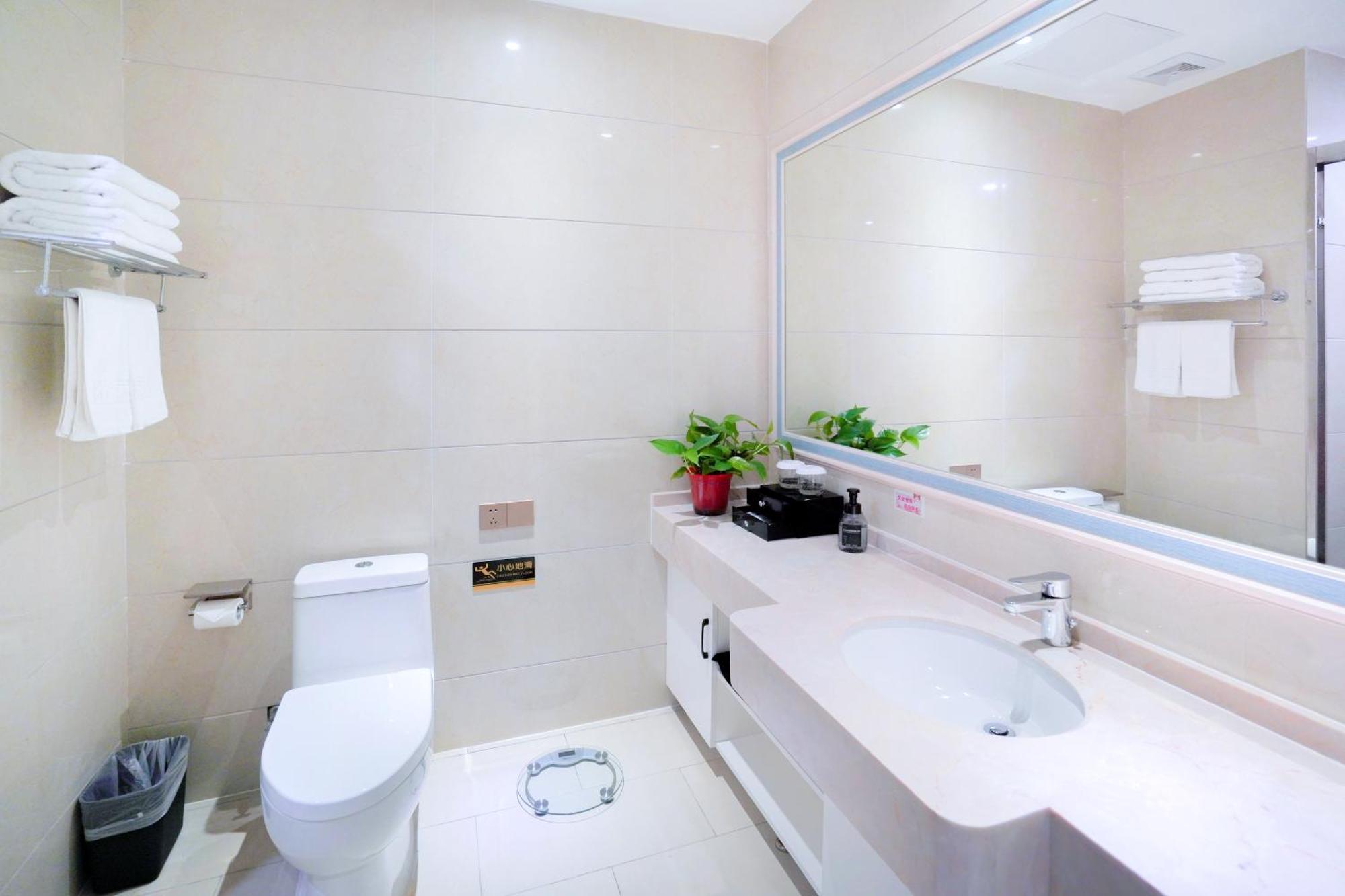 Huashan Xinghe International Hotel Huayin Εξωτερικό φωτογραφία