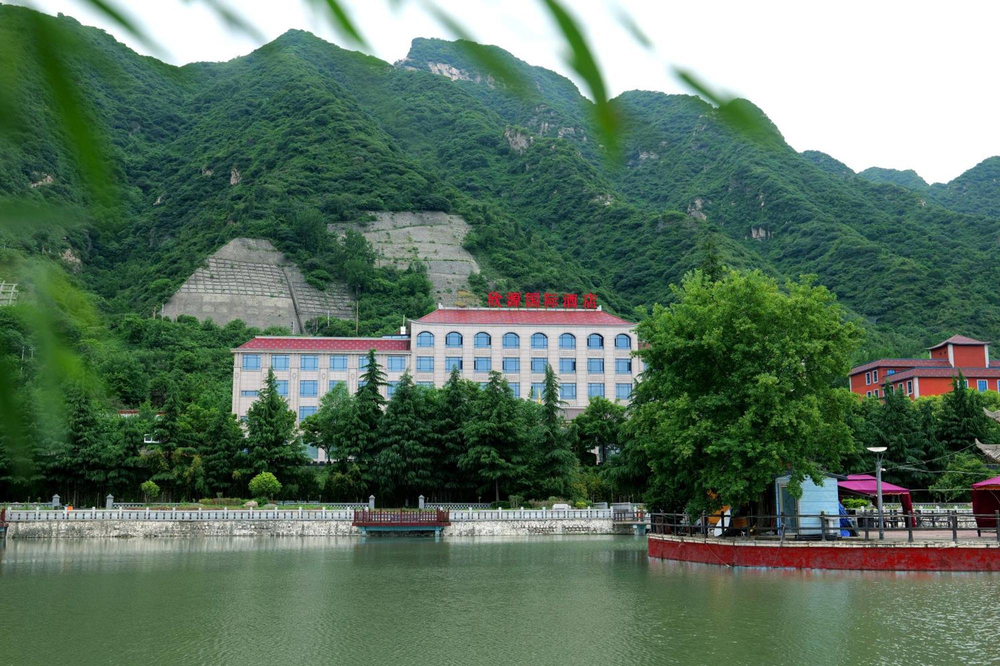 Huashan Xinghe International Hotel Huayin Εξωτερικό φωτογραφία